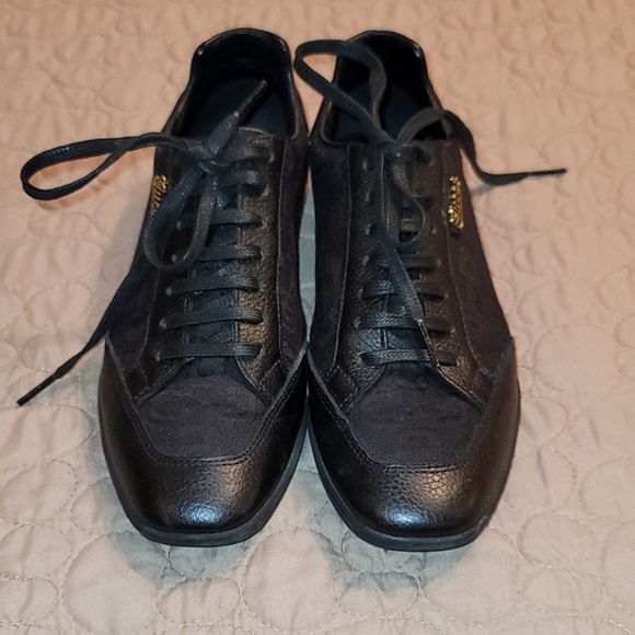 GUCCI AUTHENTIC SNEAKERS - Picture 1 of 9